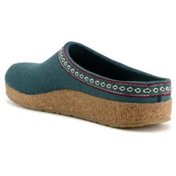 Haflinger Grizzly Franzl - Slippers 13 Haflinger Grizzly Franzl - Slippers -La Sporti Shoes Shop haflinger grizzly franzl slippers detail 5