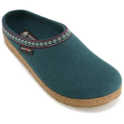 Haflinger Grizzly Franzl - Slippers 15 Haflinger Grizzly Franzl - Slippers -La Sporti Shoes Shop haflinger grizzly franzl slippers detail 7